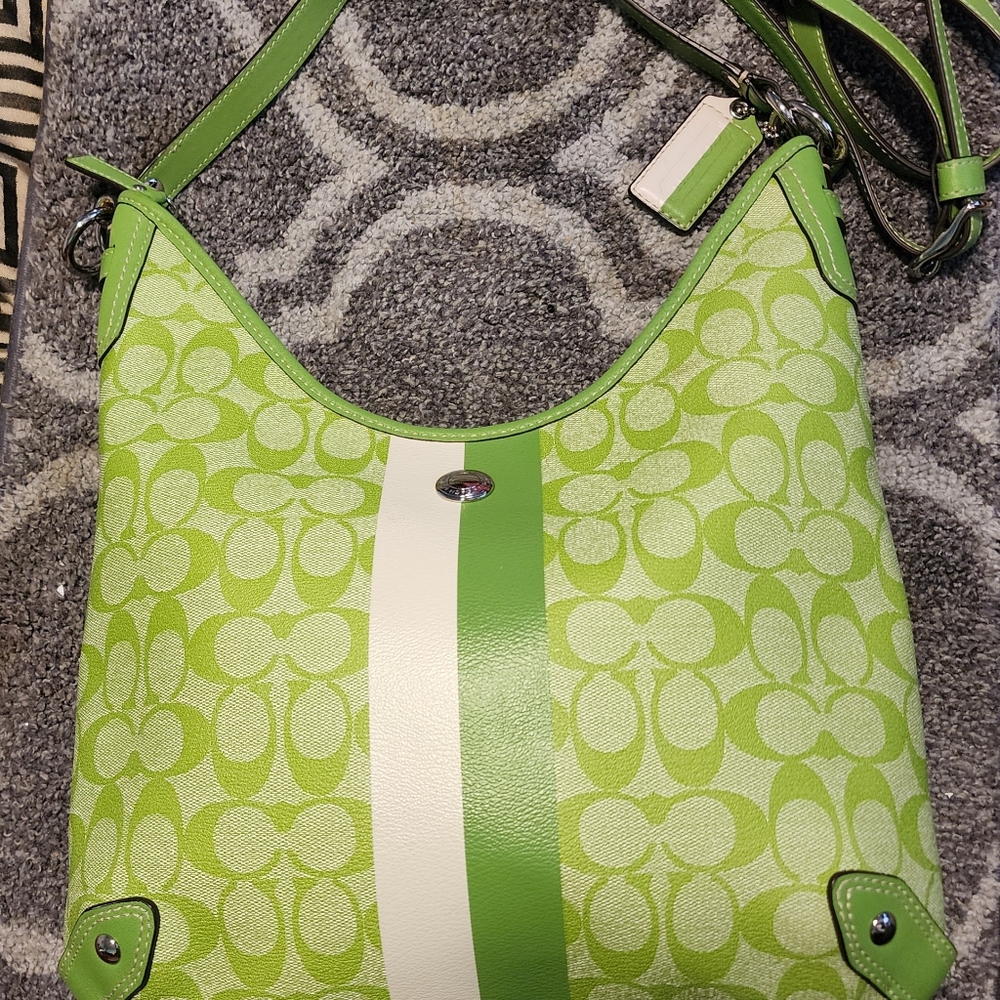 AUTHENTIC COACH SIGNATURE SHOULDER BAG WITH CROSSBODY STRAPS